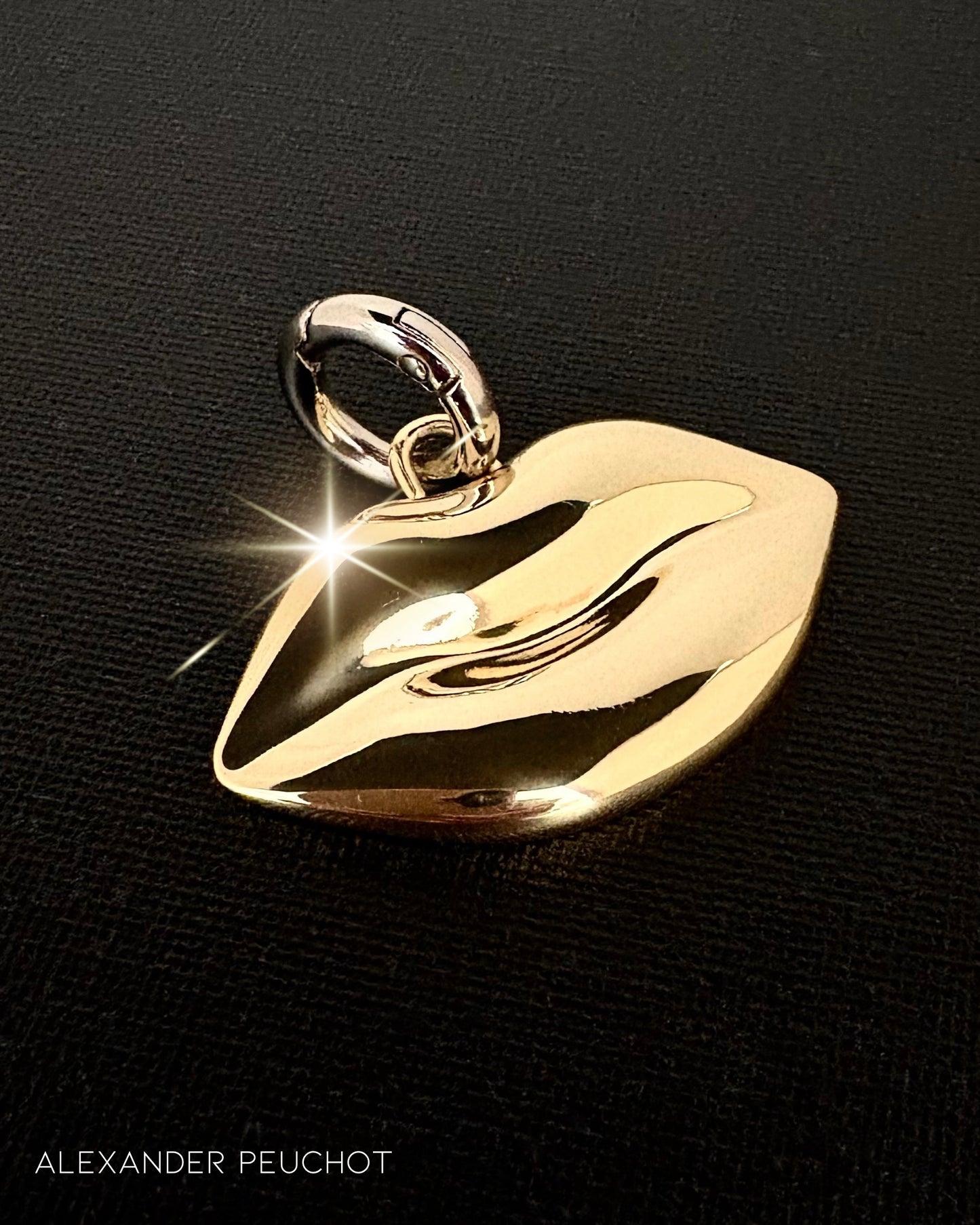 The Signature Lip No.1